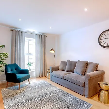 Apartment Modern In The Heart Of The City I Pass The Keys